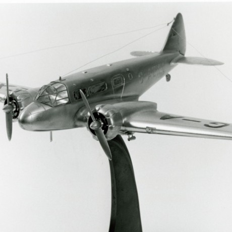 H.M. King George VI’s Aeroplane G-AEXX.