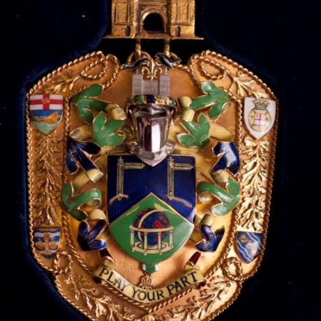 Shrieval Badge of the Charvet Arms